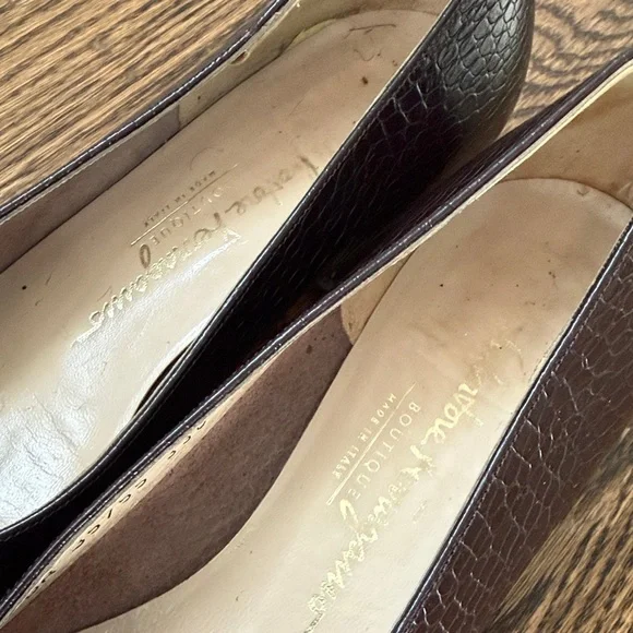 Salvatore Ferragamo Dark Brown Croc-Embossed Heels - Picture 12 of 15